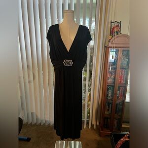 Bisou Bisou black plus size 18 dress